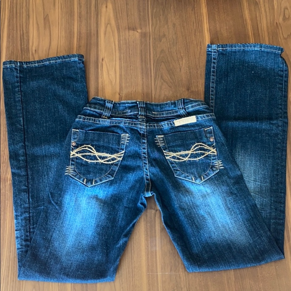 Cowgirl Tuff Jeans in perfect condition